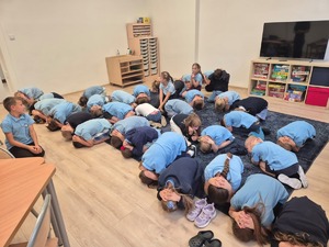 Policjanci na spotkaniu z dziećmi