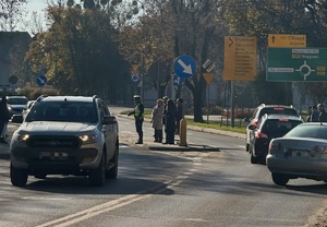Policjanci w trakcie trwania działań "Wszystkich Świętych” w powiecie kętrzyńskim