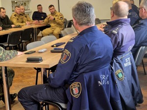 Spotkanie ze służbami i instytucjami